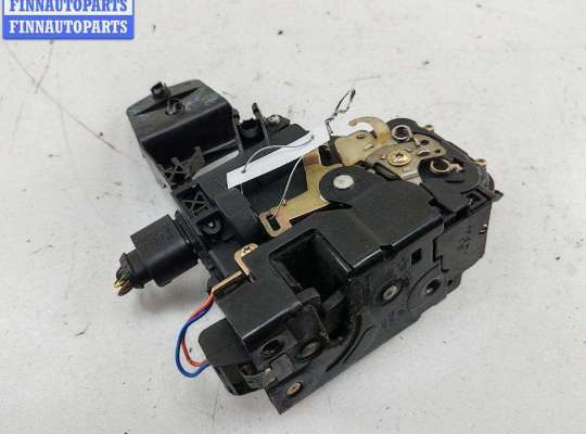 Замок боковой двери на Volkswagen Golf IV (1J)