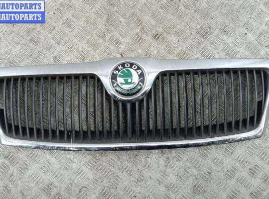 купить Решетка радиатора на Skoda Octavia mk2 (A5 1Z) 2004-2013