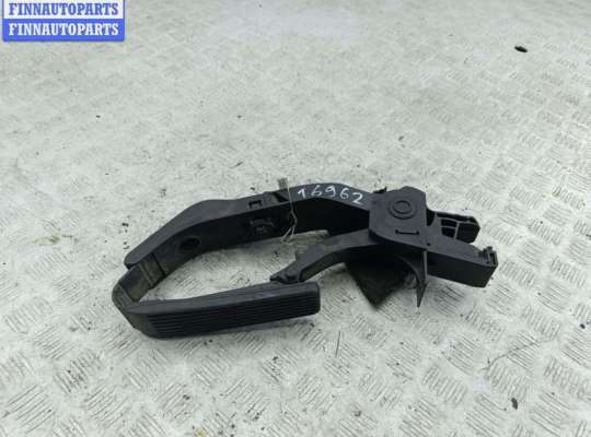 купить Педаль газа на Mercedes C-Class W203 (2000-2006)