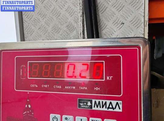 купить Накладка двери задней правой на Volkswagen Passat B5+ (GP)