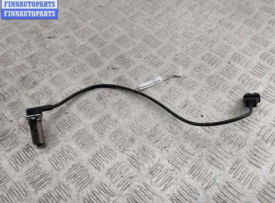 купить Датчик положения коленвала на Volkswagen Passat B5