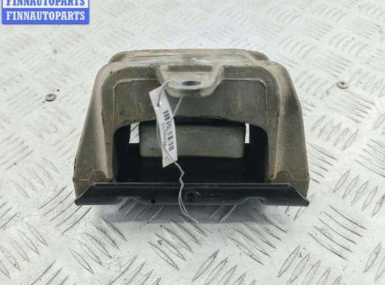 Подушка крепления КПП SK524001 на Skoda Octavia mk1 (A4 1U) 1996-2010