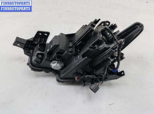 купить Фара правая на Mazda 3 (2018- ) BP