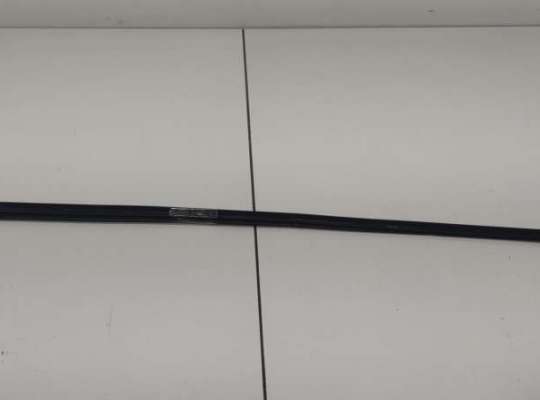 купить Молдинг лобового стекла на Audi A4 B5 (1994-2001)