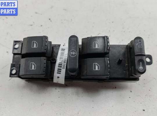 купить Блок кнопок управления стеклоподъемниками на Volkswagen Passat B5+ (GP)
