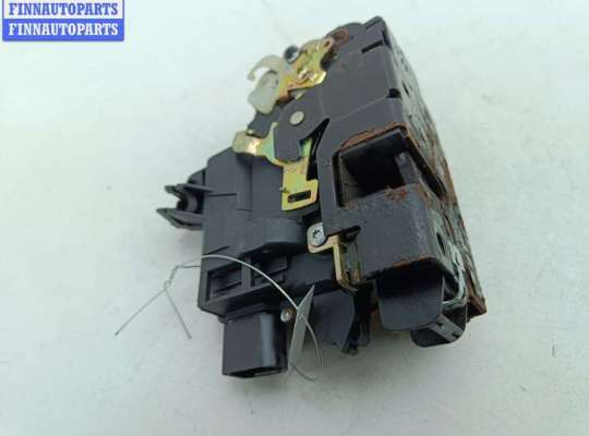 купить Замок двери передней правой на Volkswagen Passat B5+ (GP)