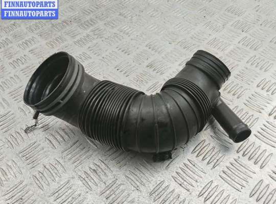 Патрубок воздушного фильтра VG2634494 на Volkswagen Passat B6