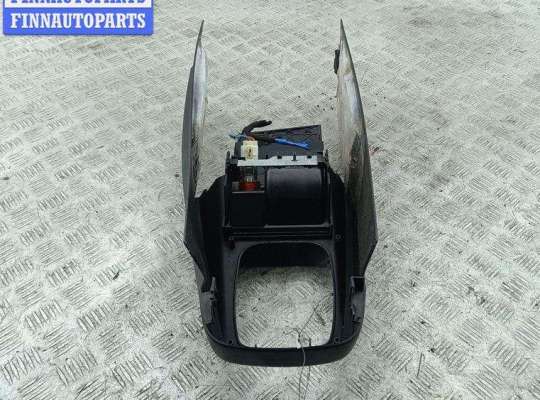 купить Консоль салона (центральная часть) на Volkswagen Golf-4