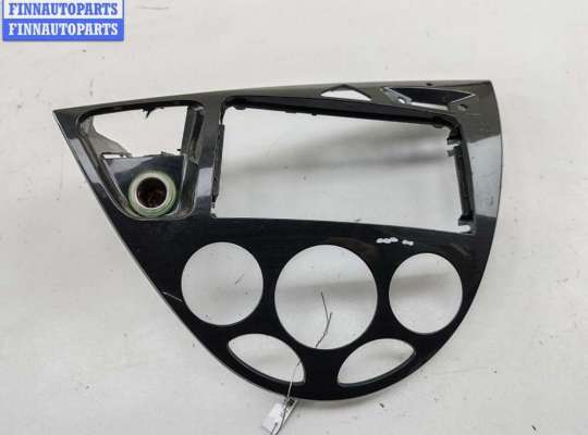купить Рамка магнитолы на Ford Focus I (1998-2005)