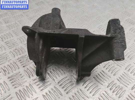 купить Кронштейн двигателя опорный на Volkswagen Transporter T5