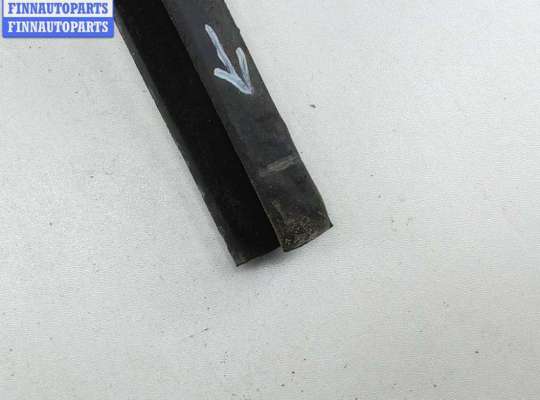 купить Уплотнитель двери передней правой на Seat Alhambra (2000-2010)