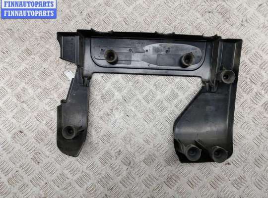 купить Накладка декоративная на двигатель на Volkswagen Passat B6