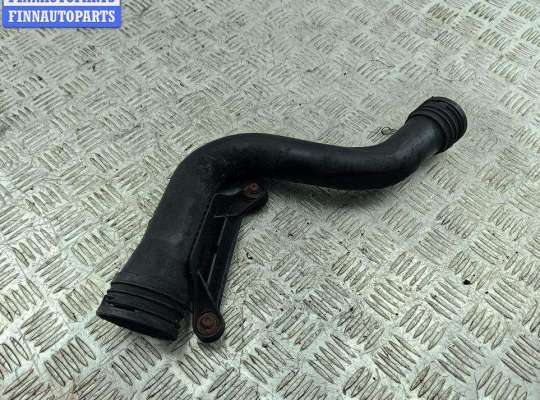 Патрубок интеркулера SK530521 на Skoda Octavia mk2 (A5 1Z) 2004-2013