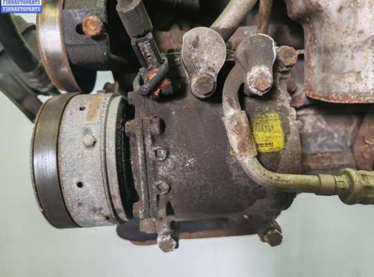 купить Двигатель (ДВС) на Mitsubishi Carisma