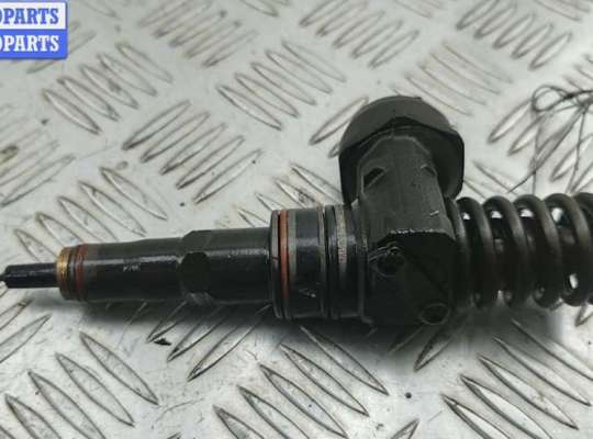 купить Форсунка топливная на Audi A4 B6 (2001-2004)