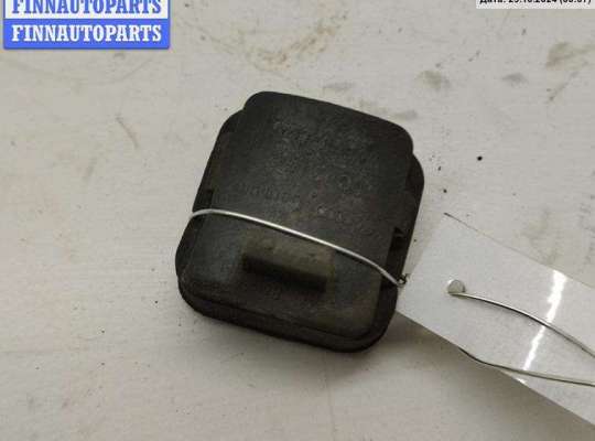 купить Кронштейн радиатора на Audi A4 B5 (1994-2001)