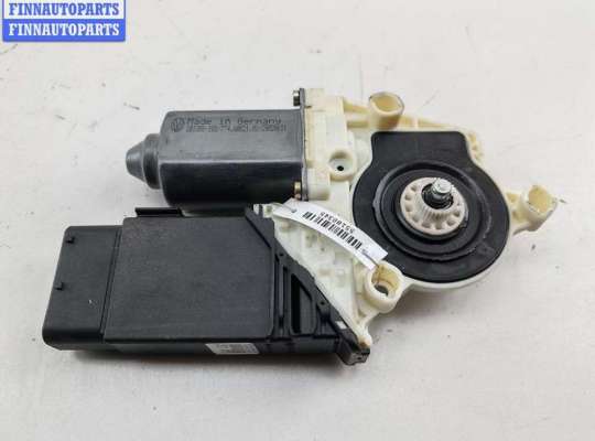 купить Моторчик стеклоподъемника передний правый на Volkswagen Bora