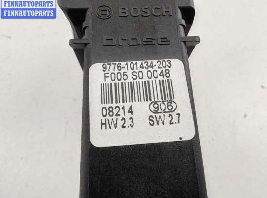 купить Моторчик стеклоподъемника передний правый на Volkswagen Bora