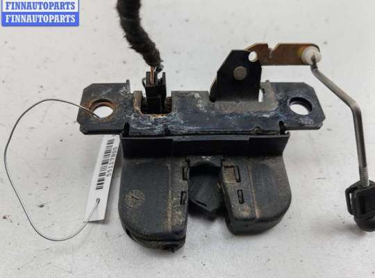 купить Замок багажника на Volkswagen Caddy (2004-2010)