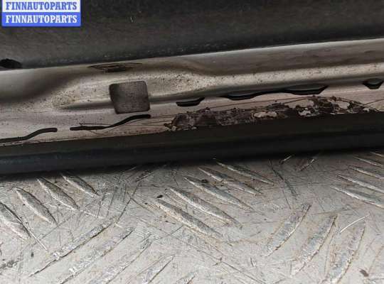 купить Дверь боковая передняя левая на Mercedes C-Class W203 (2000-2006)