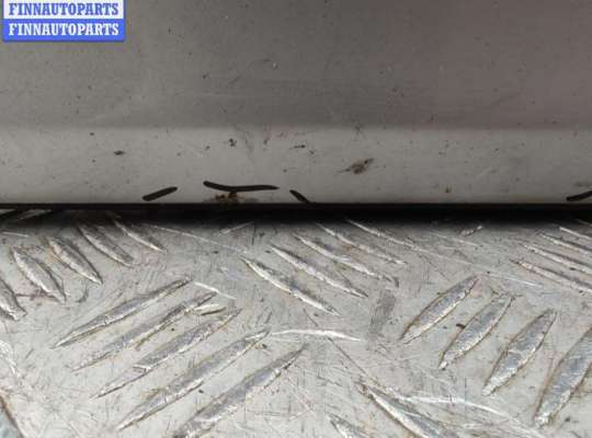 купить Дверь боковая передняя левая на Mercedes C-Class W203 (2000-2006)