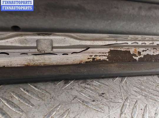 купить Дверь боковая передняя левая на Mercedes C-Class W203 (2000-2006)