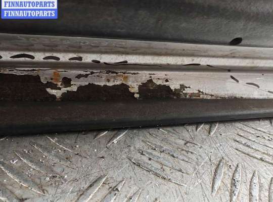 купить Дверь боковая передняя левая на Mercedes C-Class W203 (2000-2006)