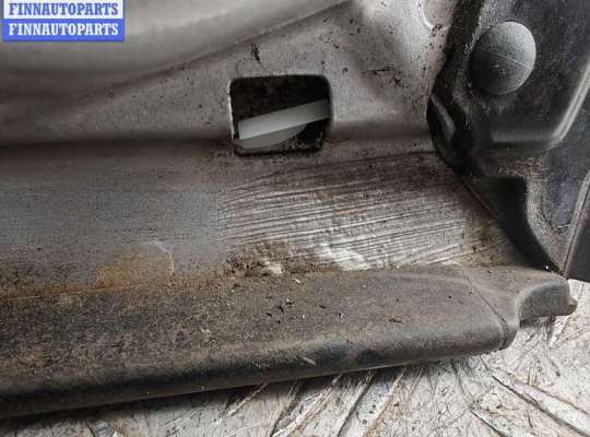 купить Дверь боковая передняя левая на Mercedes C-Class W203 (2000-2006)