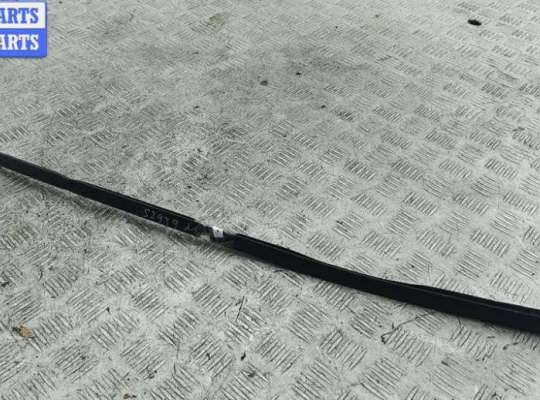 купить Молдинг лобового стекла на Audi A4 B7 (2004-2008)