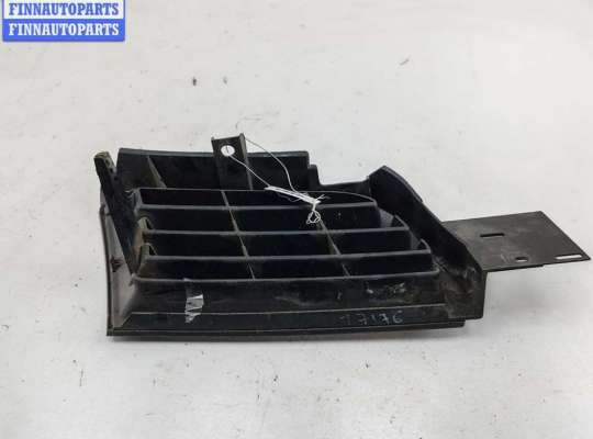 купить Решетка радиатора на Mitsubishi Carisma