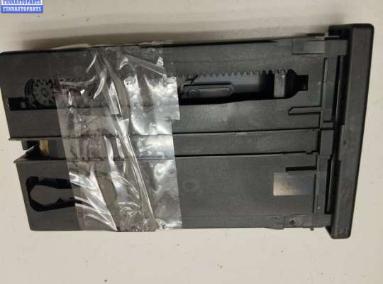 купить Подстаканник на Seat Alhambra (2000-2010)