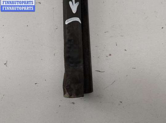 купить Уплотнитель двери задней правой на Volkswagen Sharan (2000-2010)