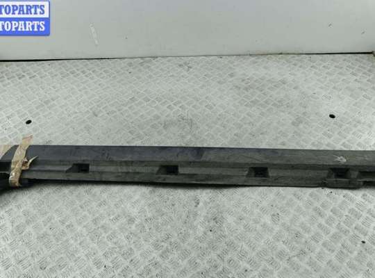 купить Накладка на порог наружная правая на Volkswagen Passat B6