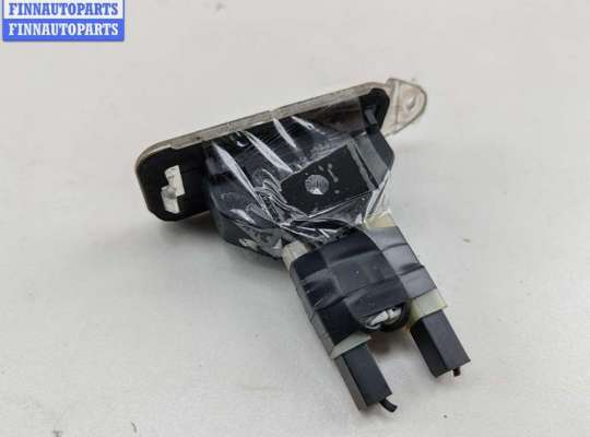 купить Подсветка номера на Mitsubishi Carisma