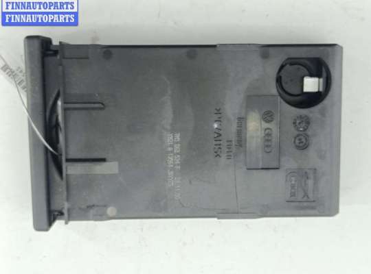 купить Подстаканник на Ford Galaxy (2000-2006)