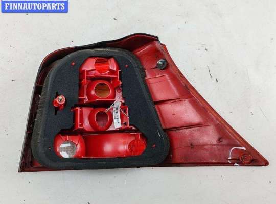 Фонарь задний на Volkswagen Golf IV (1J)