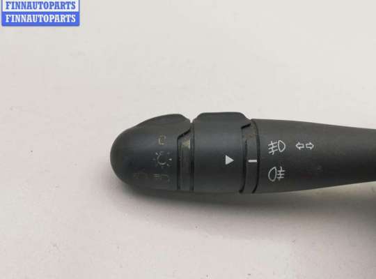 купить Переключатель поворотов на Renault Laguna II (2001-2007)