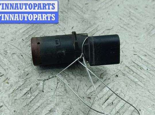 купить Датчик парковки (парктроник) передний на Audi A6 C5 (1997-2005)