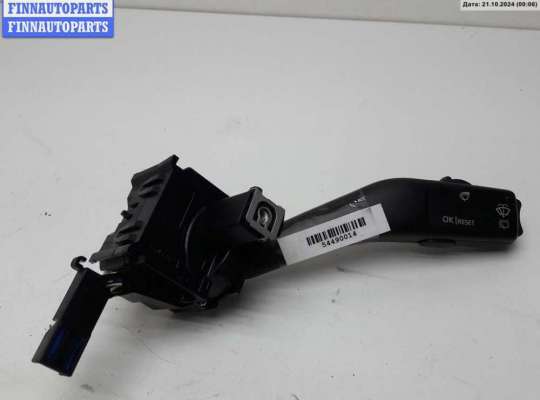 Переключатель дворников VG1688945 на Volkswagen Touran