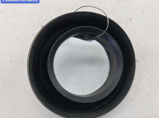 купить Крышка (заглушка) задняя фары правой на BMW 5 E39 (1995-2003)