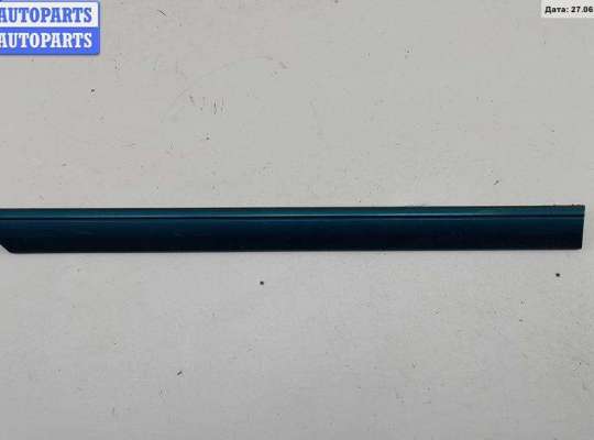 купить Молдинг двери задней правой на Mercedes C-Class W202 (1993-2000)