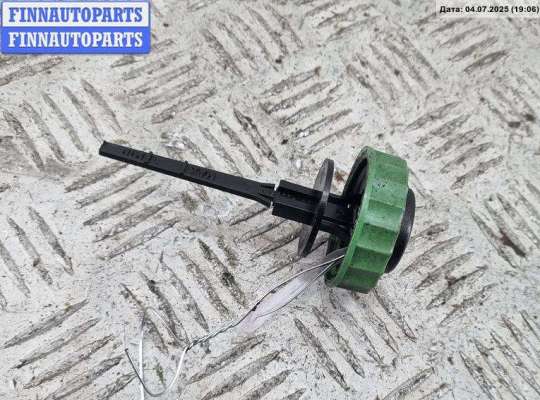 купить Крышка бачка гидроусилителя на Volkswagen Passat B5