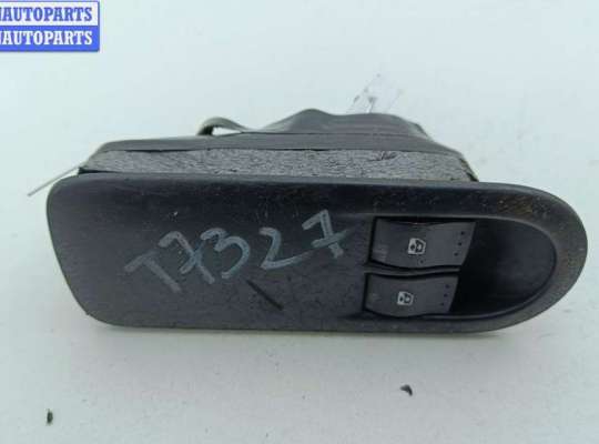 купить Блок кнопок управления стеклоподъемниками на Renault Scenic II (2003-2009)