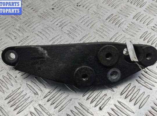 купить Кронштейн КПП опорный на Opel Astra H (2004-2009)