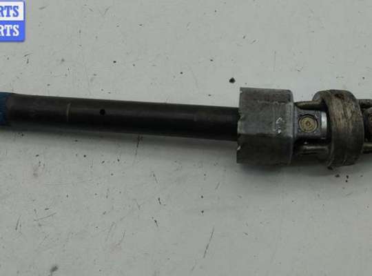 Карданчик рулевой VG2756173 на Volkswagen Passat B5