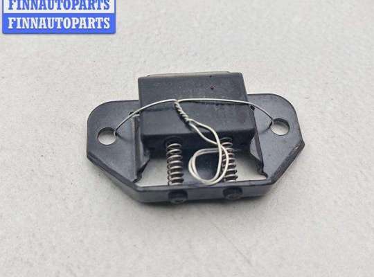 купить Ответная часть (скоба) замка двери на Mercedes Vito-1 W638 (1996-2003)