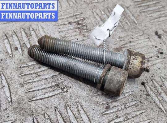 купить Болт крепления на Volkswagen Passat B6