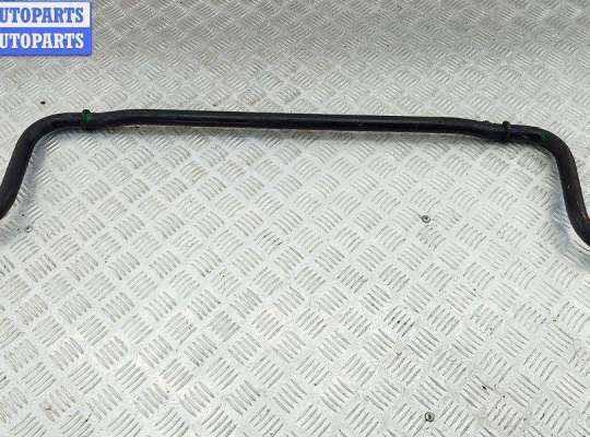 Стабилизатор поперечной устойчивости передний VG2724035 на Volkswagen Passat B5+ (GP)