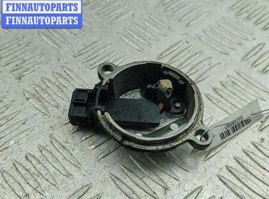 Датчик распредвала на Volkswagen Passat B5 (3B)