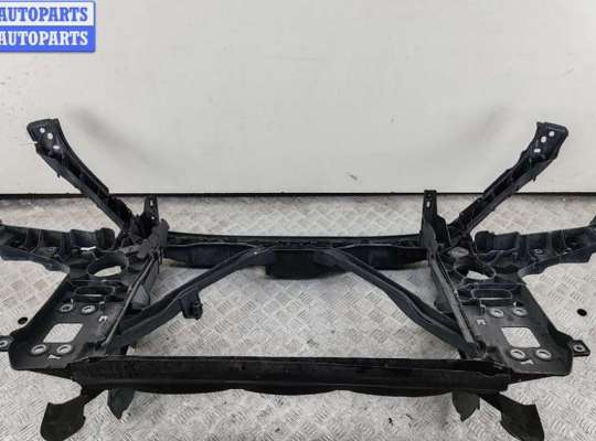 купить Рамка передняя (панель кузовная, телевизор) на Audi Q7 4L (2005-2015)